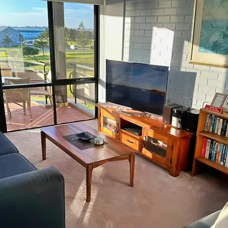 Flagstaff Apartment - Newcastle Harbour Views Exterior photo